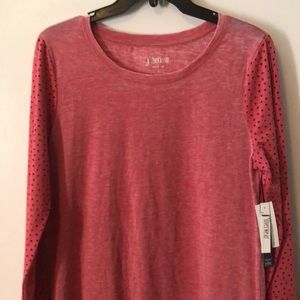 NWT Silverwear size Med long sleeved top